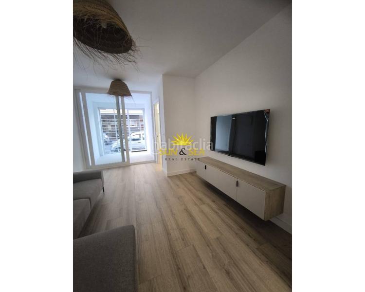 Foto 84dc6c29-5ba2-475f-a6de-bcfb30977aa3. Alquiler casa iexclalquiler desde ya para todo el antildeo!te presentamos este exclusivo apartamento de 1 dormitorio y 1 bantildeo en alquiler, en Elche / Elx