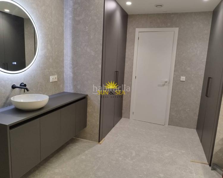 Foto 9ae1e834-85f5-4f74-8335-36015f841bac. Alquiler casa iexclalquiler desde ya para todo el antildeo!te presentamos este exclusivo apartamento de 1 dormitorio y 1 bantildeo en alquiler, en Elche / Elx