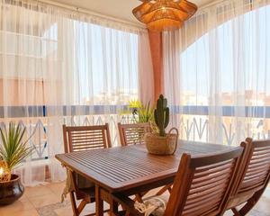 Rent Apartment in Playa Honda-Playa Paraíso. Iexclalquiler desde ya hasta junio!te presentamos este acogedor