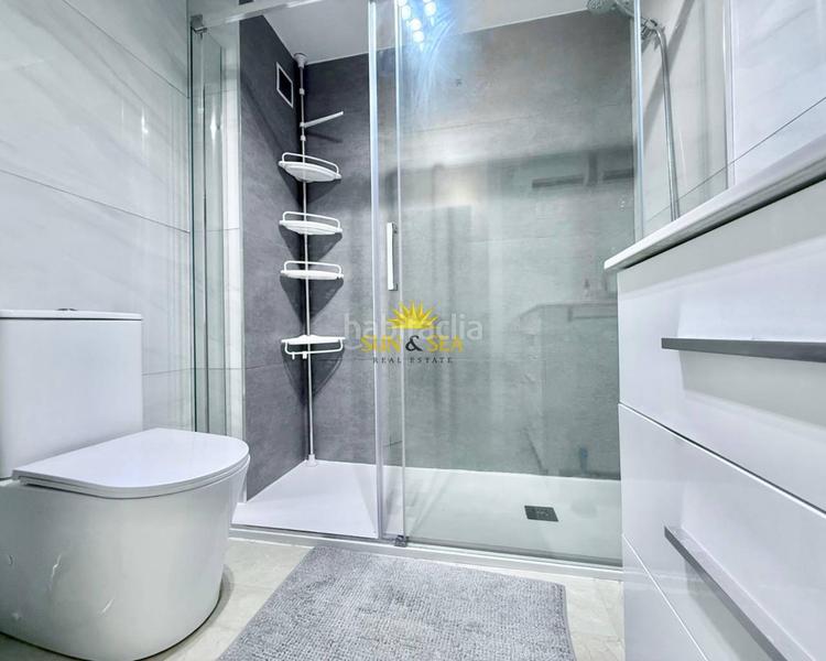 Foto d296d1e2-54c7-4a3c-9cc7-8811d17e746a. Lloguer apartament amb calefacció a Zona Playa del Cura Torrevieja