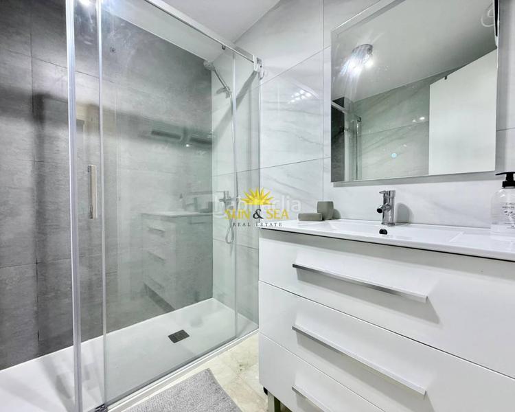 Foto 2c7f72c0-0e3e-44ab-9430-d757502cf079. Miete appartement mit heizung in Zona Playa del Cura Torrevieja