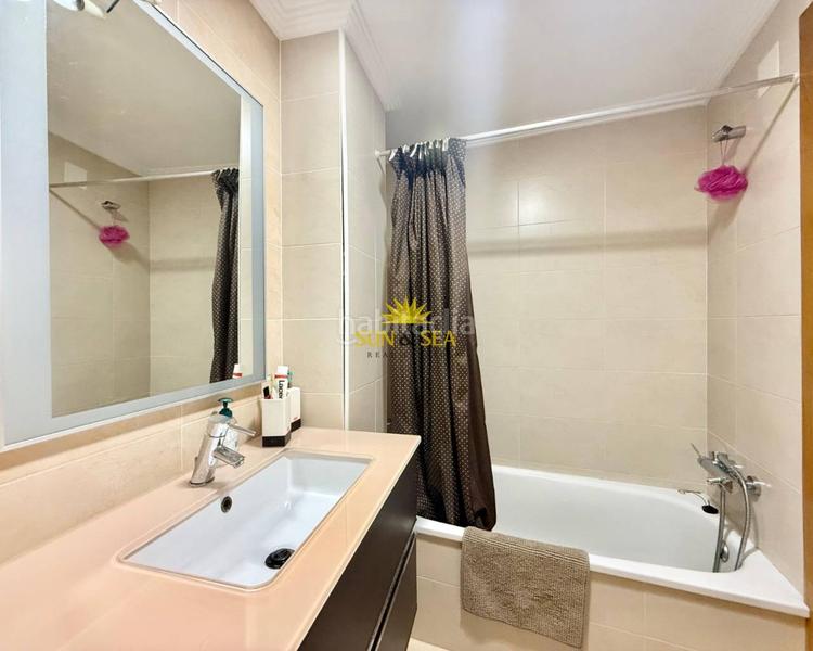 Foto 923e36b9-5896-41ec-9100-2a45d5ebce03. Location appartement avec parking dans Centro - Muelle Pesquero Torrevieja