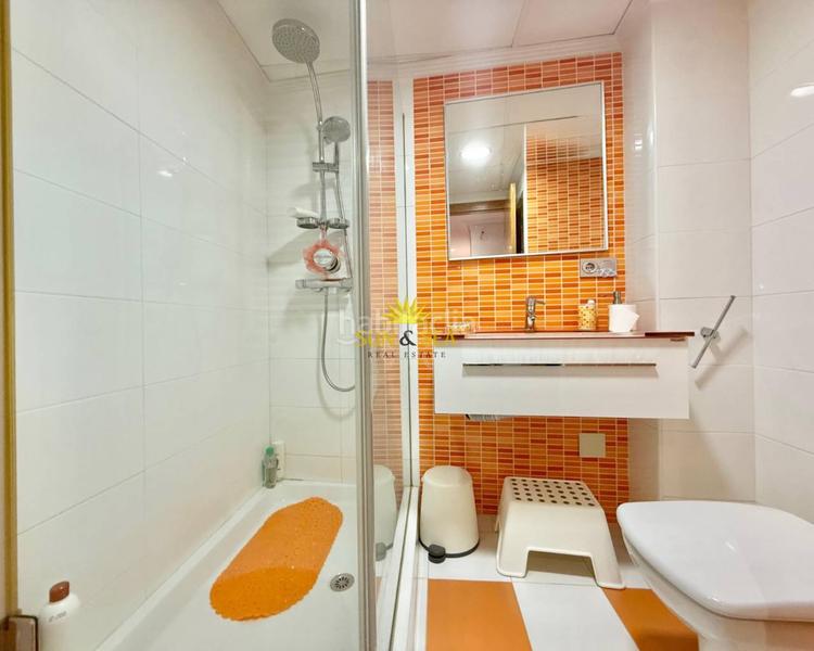 Foto c0cbac71-09d1-479b-abbb-d341764a57b0. Location appartement avec parking dans Centro - Muelle Pesquero Torrevieja