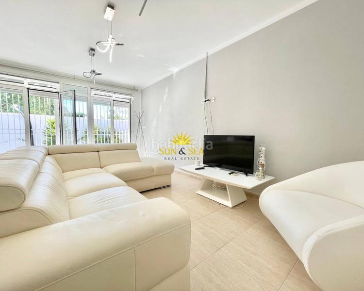 Foto 6cee96ee-a9ca-48e6-a8c5-0469b869c287. Rent house with heating parking pool in Pueblo Latino Pilar de la Horadada