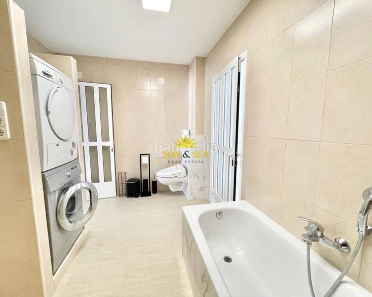 Foto 728f61b1-da28-47c2-94a9-f83a6051dc20. Rent house with heating parking pool in Pueblo Latino Pilar de la Horadada