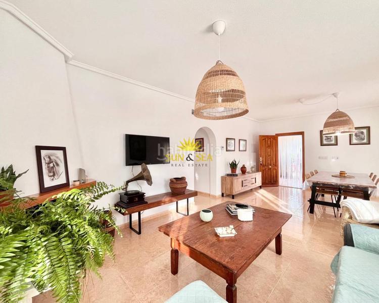 Foto 84acb94f-9b1e-477c-9f13-0d8bf77d0d73. Location chalet avec chauffage parking dans Dolores