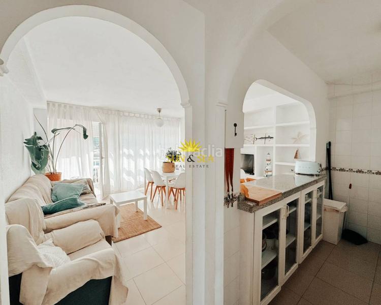 Foto 8fa17be5-a35a-44ee-82fe-587bc3f45e09. Rent apartment with heating parking in Playa de San Juan Alicante