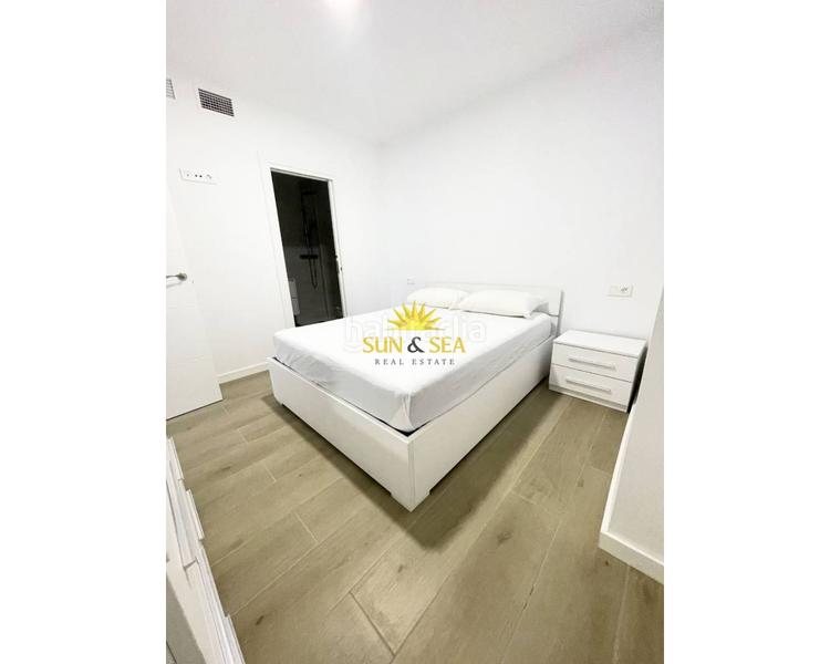 Foto 3dbbcd33-691e-4dd3-9d1e-7f0e75600224. Lloguer planta baixa amb calefacció aparcament piscina a Santa Pola