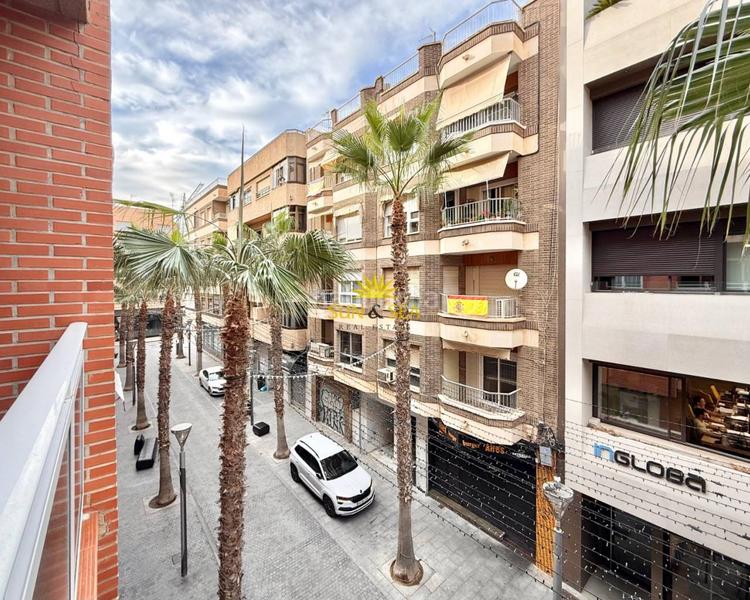 Foto d811592b-1864-4c11-8324-c5a51adb8e25. Rent flat with heating in Centro - Muelle Pesquero Torrevieja
