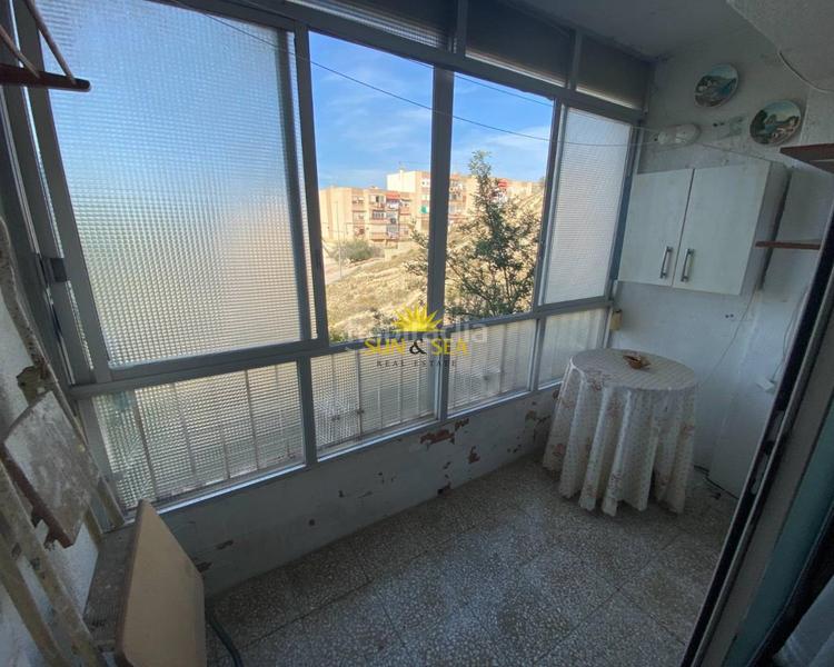 Foto b33fe5fc-e389-4b4a-b5bc-b96338985634. Affitto appartamento con riscaldamento in Colonia Requena Alicante
