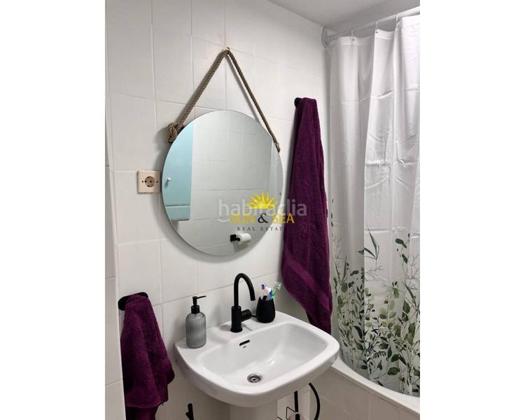 Foto 771c5bfa-71f8-4dbc-87ae-2cee52c19db4. Alquiler piso iexclalquiler disponible desde febrero hasta junio!te presentamos este encantadorampnbspapartamento de dos dormitorios, completame en Torrevieja