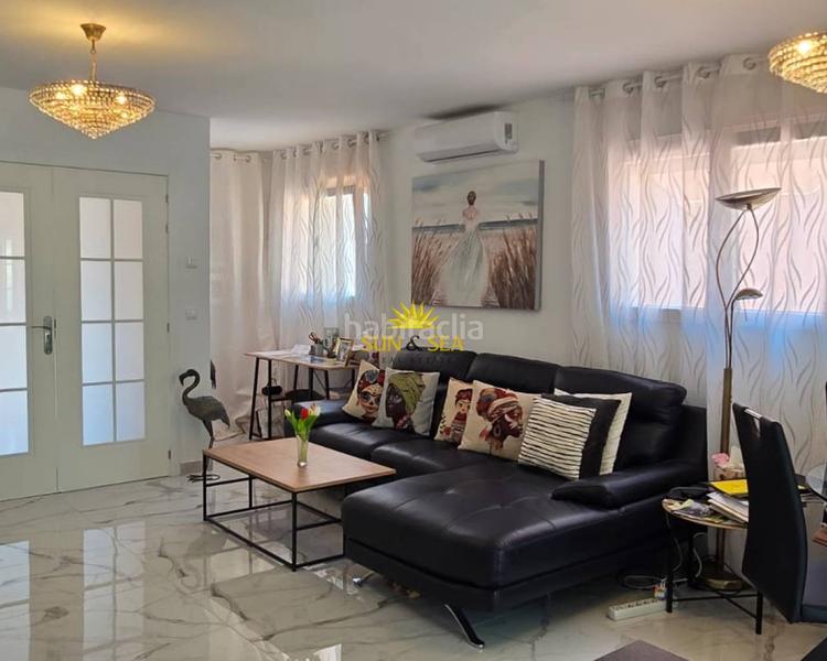 Foto 49cf6fef-139f-4ecf-92ae-47dc446ea97b. Chalet avec chauffage dans Playa de los Náufragos Torrevieja