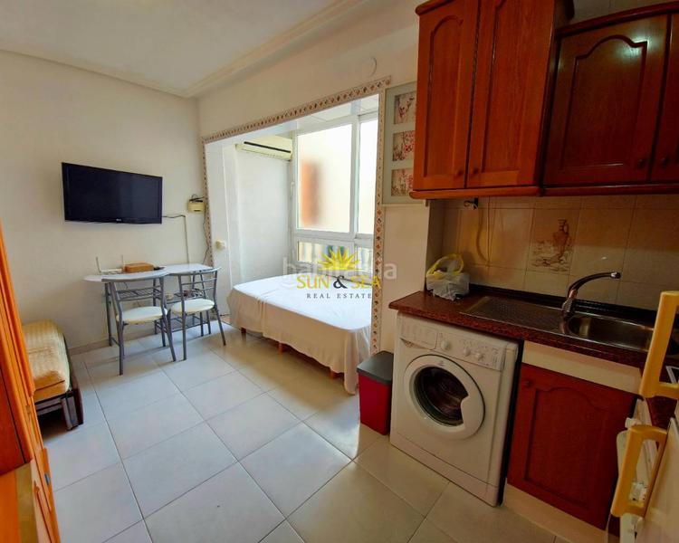 Foto 31f97e4c-11eb-403d-b506-51a0de1d5f2e. Location studio avec chauffage dans Zona Playa de los Locos Torrevieja