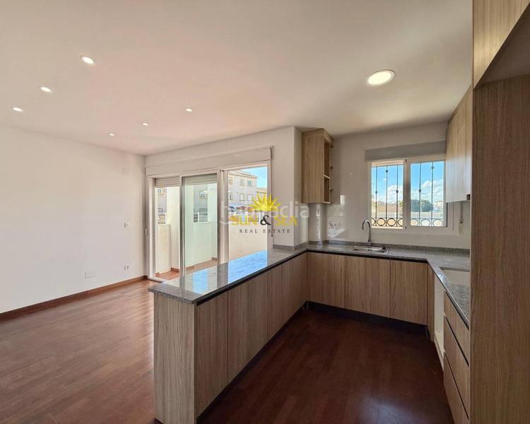 Foto 2af40716-d9b6-485e-a8e4-84e63c280cd7. Maison avec chauffage parking piscine dans Zeniamar - Horizonte - La Campana Orihuela