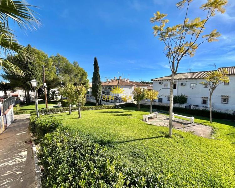 Foto b987a6c1-bd93-4fc5-849b-a17ff94d8528. Affitto attico con riscaldamento piscina in Los Balcones-Los Altos Torrevieja