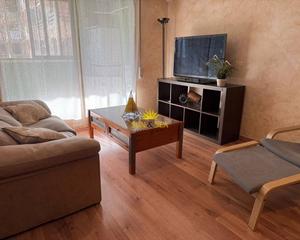 Rent Flat in Parque de las Naciones. Iexclalquiler disponible desde febrero para todo el antildeo!lum