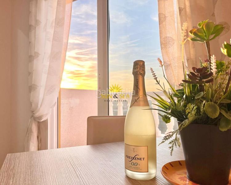 Foto 543e0bc4-7988-4721-8e82-be6a1d32e24f. Rent penthouse with heating pool in Torreblanca Torrevieja