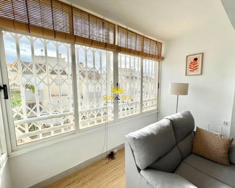 Foto 16734f1b-e24d-4ebd-bd67-d204544b1b32. Rent house with heating pool in Zona los Frutales Torrevieja