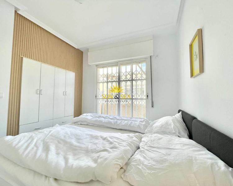 Foto 6355a5c9-615e-4d60-81cb-c2e77fb7227e. Rent house with heating pool in Zona los Frutales Torrevieja