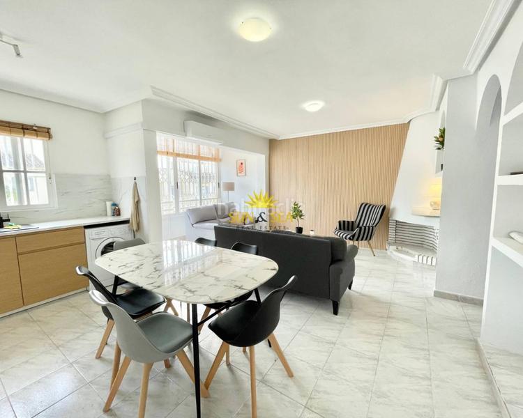 Foto 72f01dda-d0f8-436f-9a5b-1247b510ba1f. Rent house with heating pool in Zona los Frutales Torrevieja