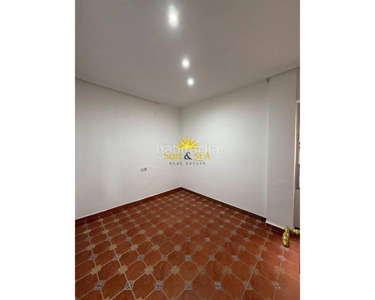 Foto 41bfcbf6-893d-43ac-b990-df06b048970e. Lloguer apartament amb calefacció a Centro Elda