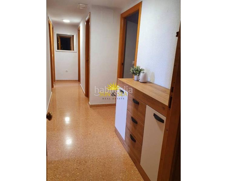 Foto 11abf17c-8a45-4015-b63a-ee1d761b6ab1. Rent flat with heating parking pool in Playa de San Juan Alicante