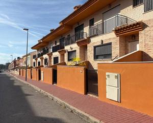 Rent House in Alguazas. Iexclalquiler disponible desde enero para todo el antildeo!triac
