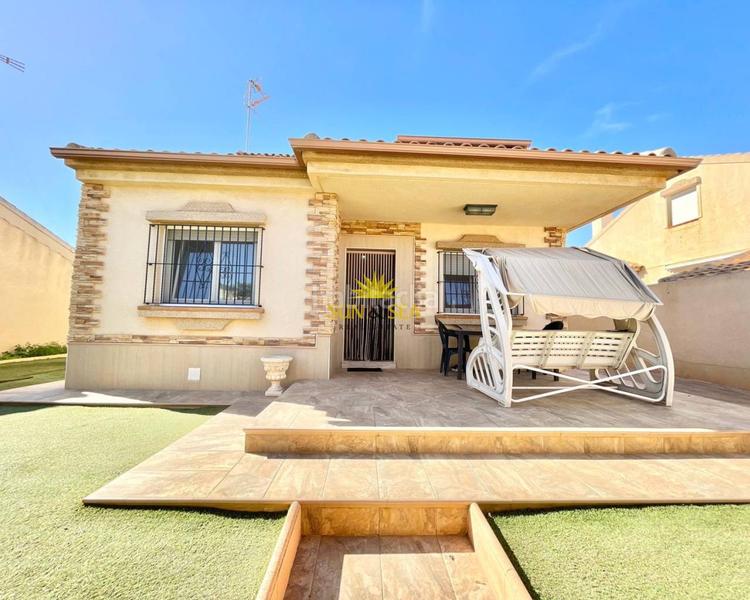 Foto 00fd3e47-1495-40f4-a5bc-c30fde8af037. Chalet con riscaldamento parcheggio in Santiago de La Ribera San Javier