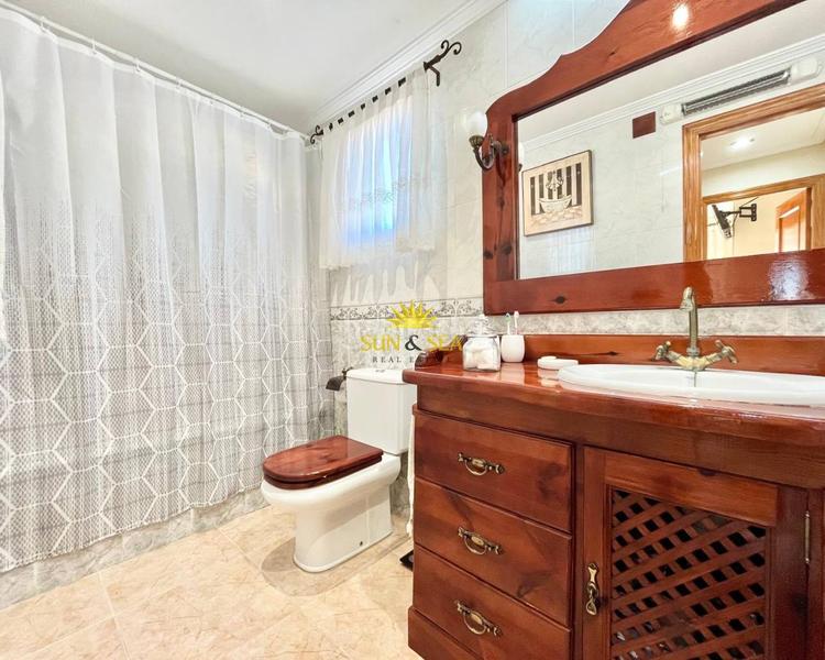 Foto e7ed955e-cc0b-4650-981c-3722c4cced2a. Chalet avec chauffage dans Norte Santa Pola