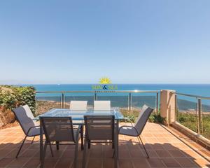 Miete Chalet in Gran Vista-Olivo de Oro. Iexclalquiler disponible desde ya hasta el 30 de junio!encantado