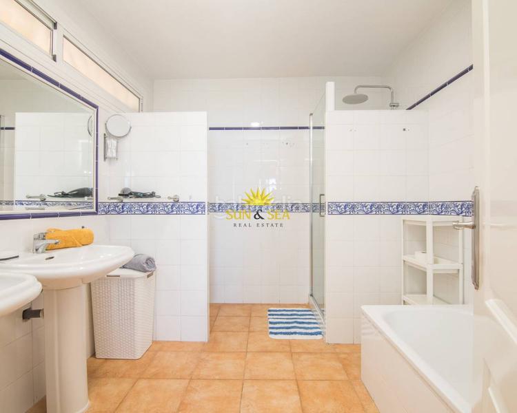 Foto 05a0fd7f-c138-43a8-a1d3-2670a7a374a9. Lloguer xalet amb calefacció aparcament piscina a Santa Pola