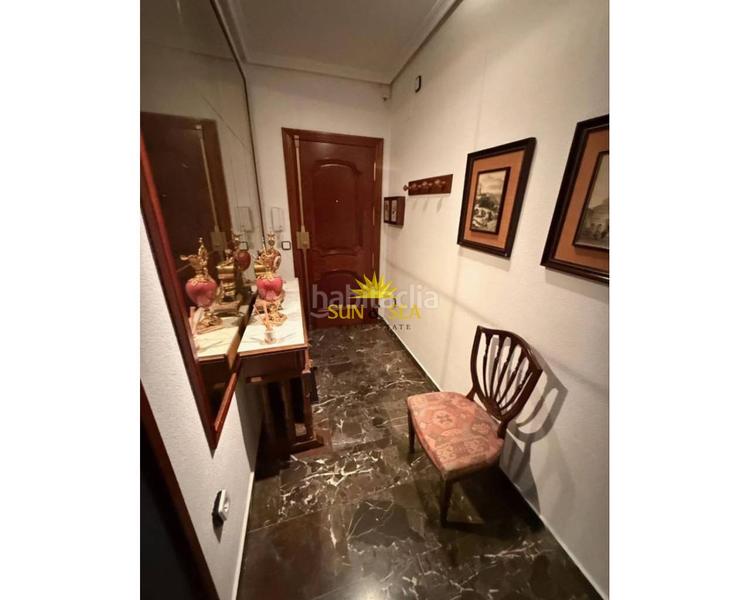 Foto 214c256c-1467-4fb9-87b2-181cfc6c33fe. Alquiler piso iexclalquiler disponible desde diciembre para todo el antildeo!acogedor apartamento enampnbsp1ordf planta con ascensor, ubicado en en Torrevieja