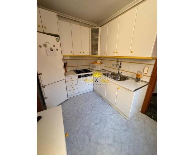 Foto 4b9f5645-4d60-449e-9752-4bfd150c3cb8. Location appartement avec chauffage parking dans Zona Playa de los Locos Torrevieja
