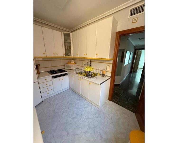Foto c8c178c0-818f-405a-b358-cce1e48d4ba7. Location appartement avec chauffage parking dans Zona Playa de los Locos Torrevieja