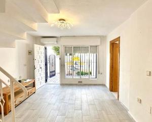 Etagenwohnung in Zona Carrefour - Urbanizaciones