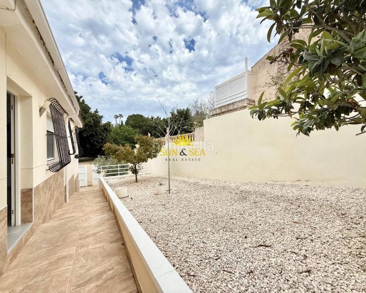 Foto 4fb575b1-1546-4d77-bbdf-9e3c0ca3eb6a. Affitto chalet con riscaldamento parcheggio in Los Balcones-Los Altos Torrevieja