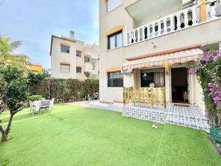 Rent Ground floor in Punta Prima. Iexclalquiler disponible desde ya hasta junio!se ofreceampnbspvi