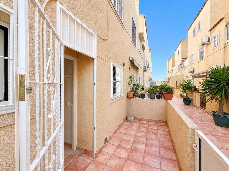 Foto a6eb9408-35d2-4d50-b951-e2583b44f812. Casa amb calefacció aparcament piscina a Zeniamar - Horizonte - La Campana Orihuela