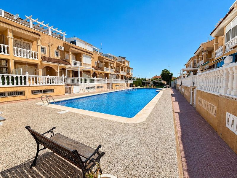 Foto c975fe1a-d250-48c2-8375-ccf10932809c. Casa amb calefacció aparcament piscina a Zeniamar - Horizonte - La Campana Orihuela