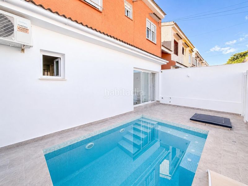 Foto 1098aff4-e974-4a76-bfc7-74b3779e8dc3. Casa amb calefacció aparcament piscina a La Regia Orihuela