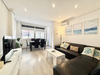 Planta baixa a Zona Playa de los Locos. Iexclventa de bajo en torrevieja!se ofrece fantaacutestica vivie