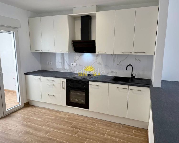 Foto 948439bb-7dbd-460c-aea2-279a4199faeb. Casa amb calefacció aparcament a Rojales