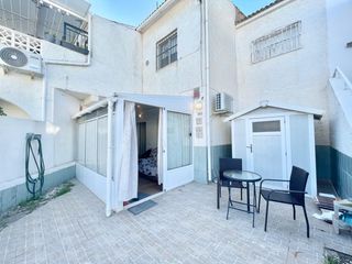 Rent House in Zona Carrefour - Urbanizaciones. Iexclalquiler disponible desde ya para todo el antildeo!descubre
