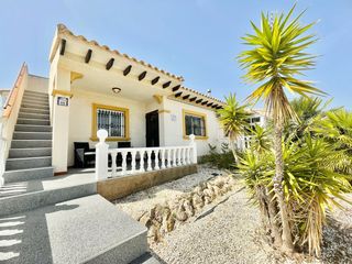 Lloguer Casa a Villamartín-Las Filipinas. Iexclalquiler disponible desde ya para todo el antildeo!te prese