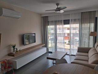 Affitto Attico in Pueblo Latino. Iexclalquiler desde septiembre hasta junio!aacutetico en alquile