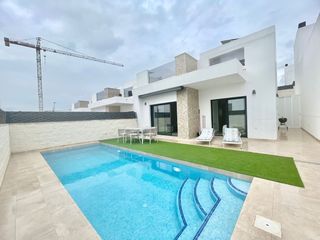 Miete Chalet in Benijófar. Iexclalquiler desde ya para todo el antildeo!chalet de obra nuev