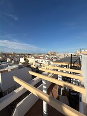 Àtic a Parque Acuático - Sector 25. Iexclventa de aacutetico totalmente reformado!aacutetico en vent