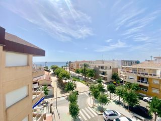 Apartamento en Mil Palmeras. Iexclen venta, apartamento en torre de la horadada!te presentamo
