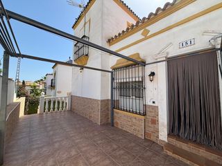 Casa en Los Balcones-Los Altos. Iexcldisponible en venta!descubre este acogedor bungalow situado