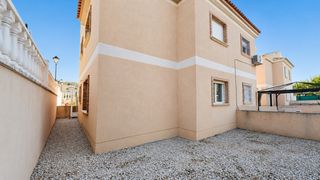 Affitto Piano terra in Algorfa. Iexclalquiler desde ya para todo el antildeo!descubre este acoge